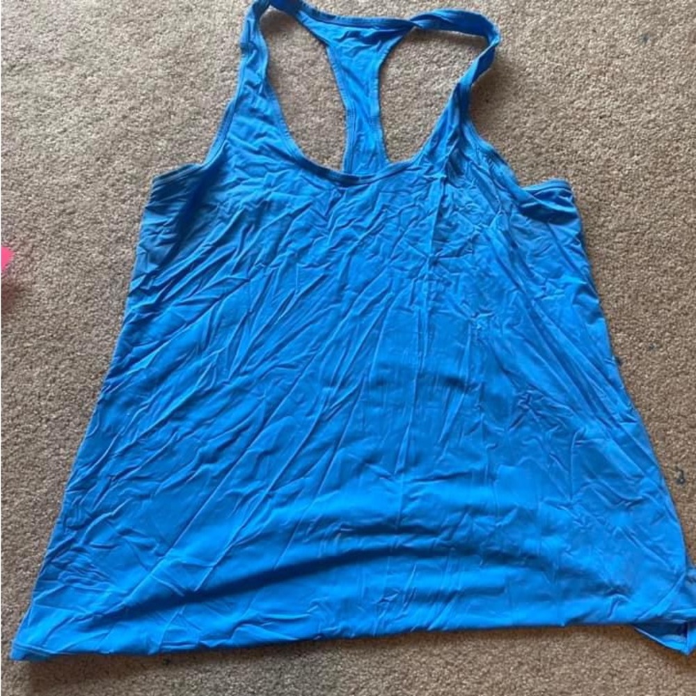 EUC athletic tank top 
Size medium